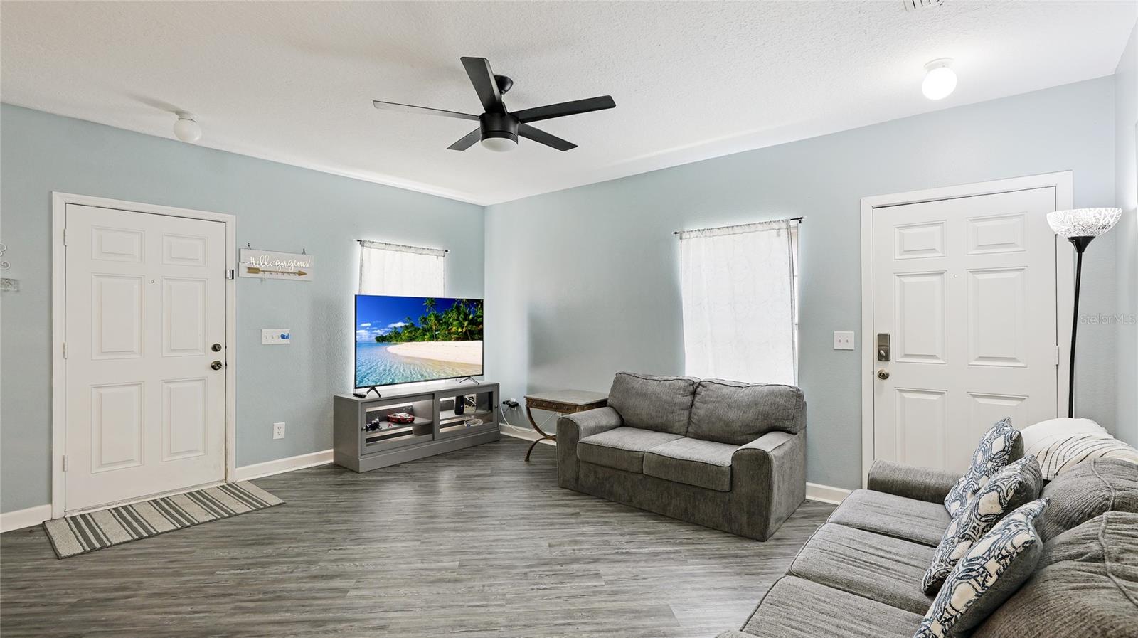 Image 13 of 31 For 2344 28th Avenue E