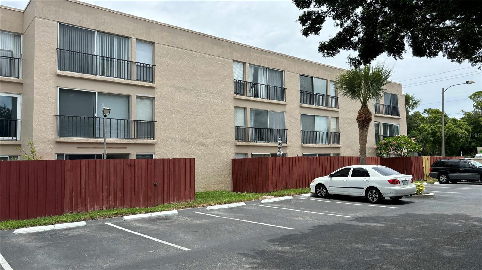 Details for 2763 Woodgate Lane 210, SARASOTA, FL 34231
