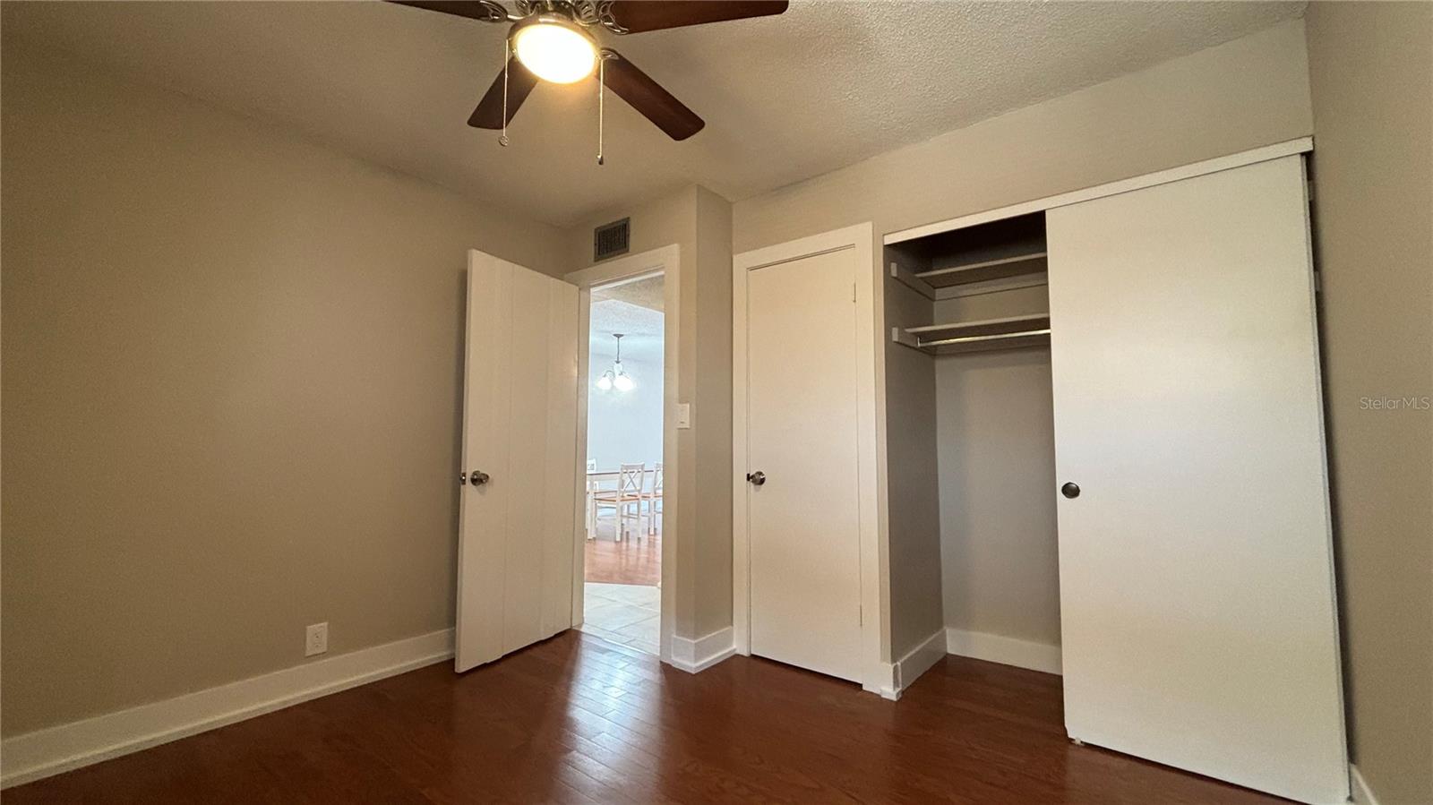 Image 14 of 34 For 2763 Woodgate Lane 210