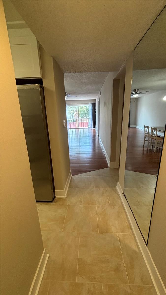 Image 4 of 34 For 2763 Woodgate Lane 210