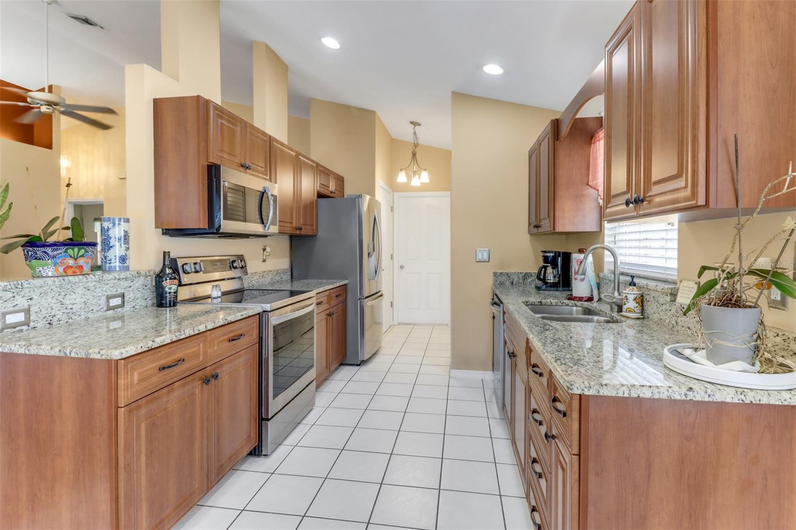 Image 4 of 25 For 3640 Gloxinia Drive