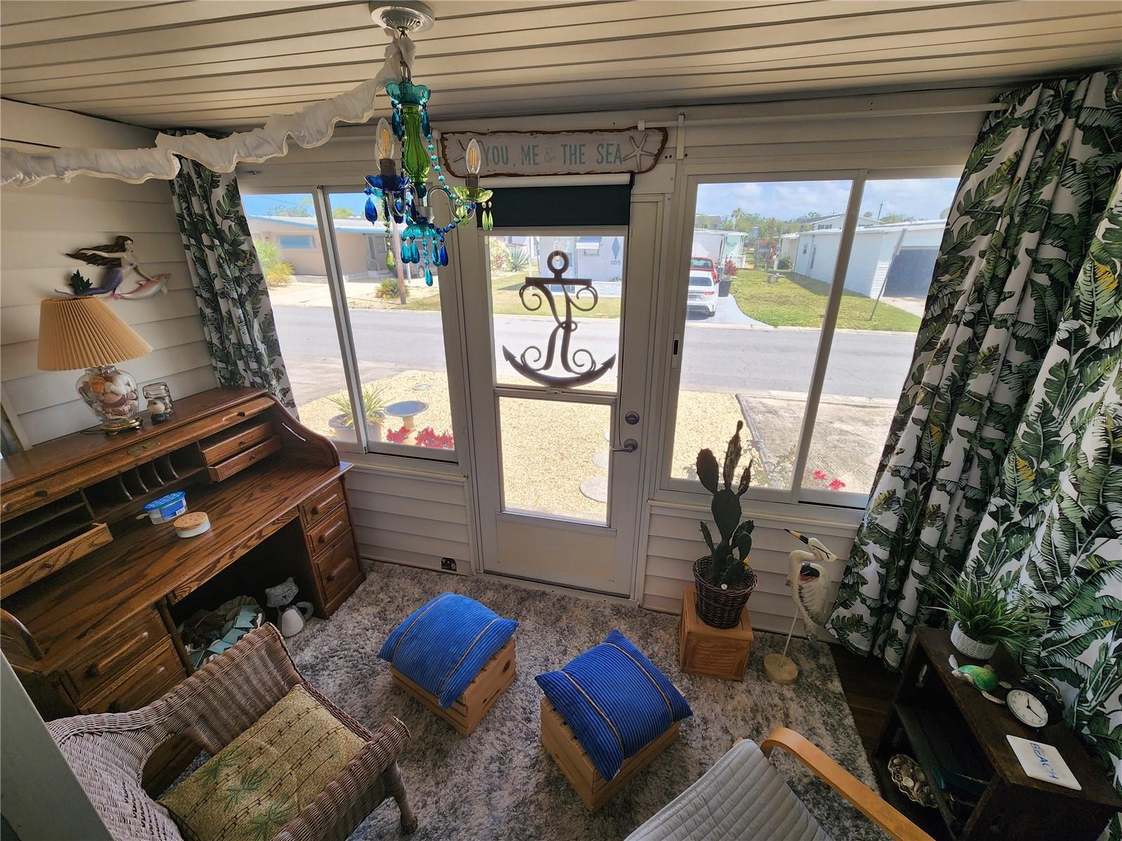 Image 11 of 27 For 104 48th Avenue Drive W