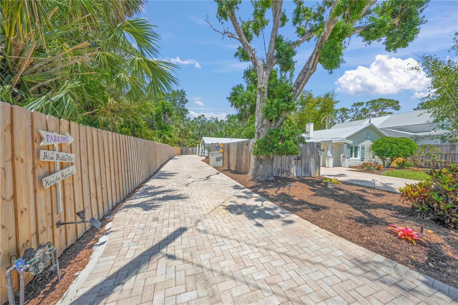 Image 7 of 71 For 2537 Ashton Road