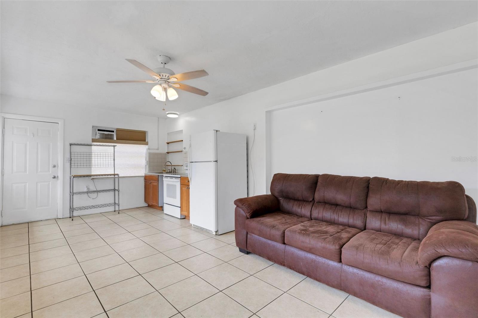 Image 49 of 56 For 2802 Jamaica Street