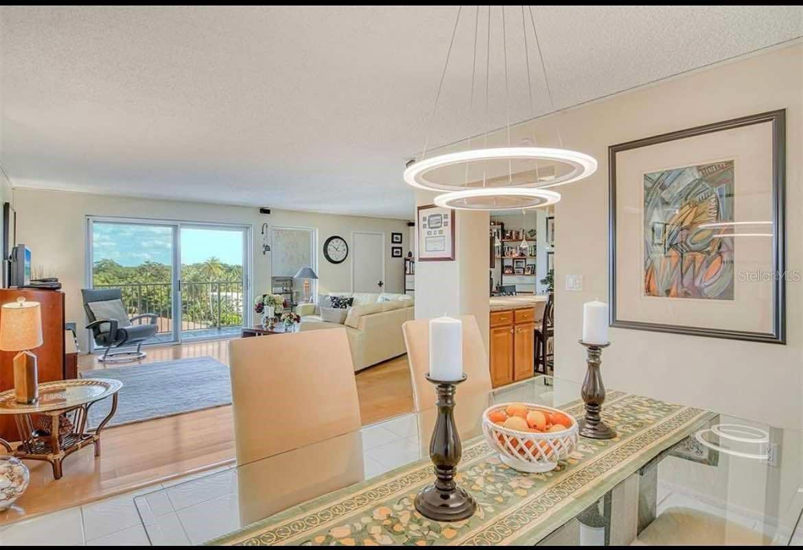 Image 10 of 46 For 2295 Gulf Of Mexico Drive E 55