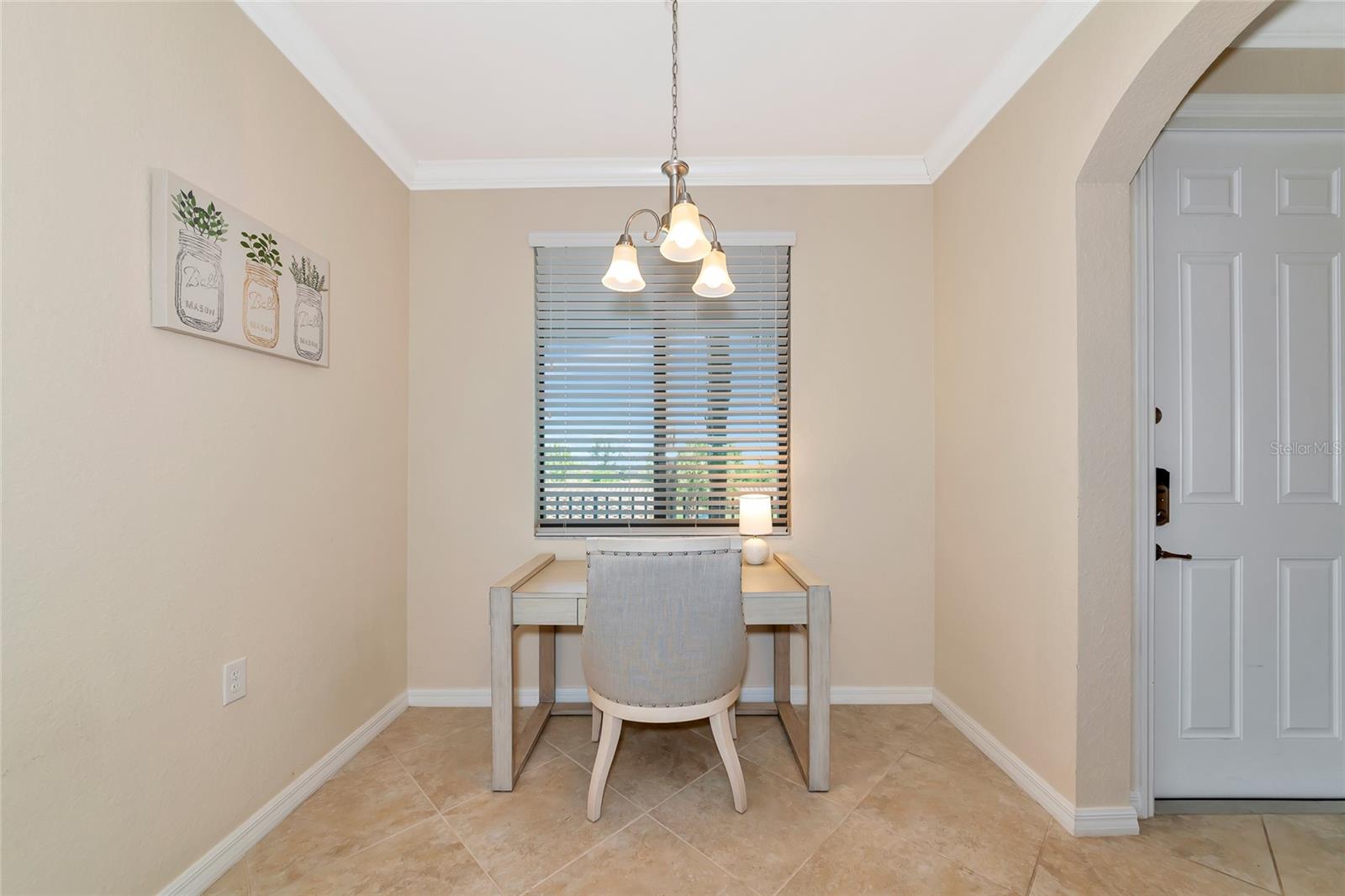 Image 10 of 51 For 16804 Vardon Terrace 205