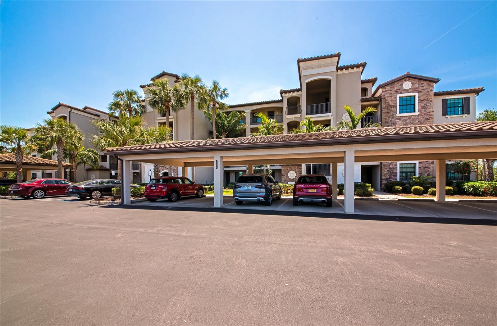Image 35 of 51 For 16804 Vardon Terrace 205