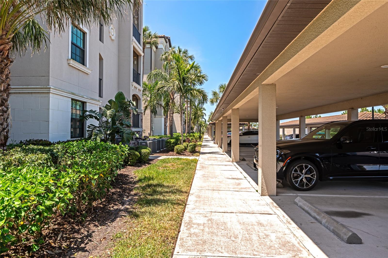 Image 38 of 51 For 16804 Vardon Terrace 205