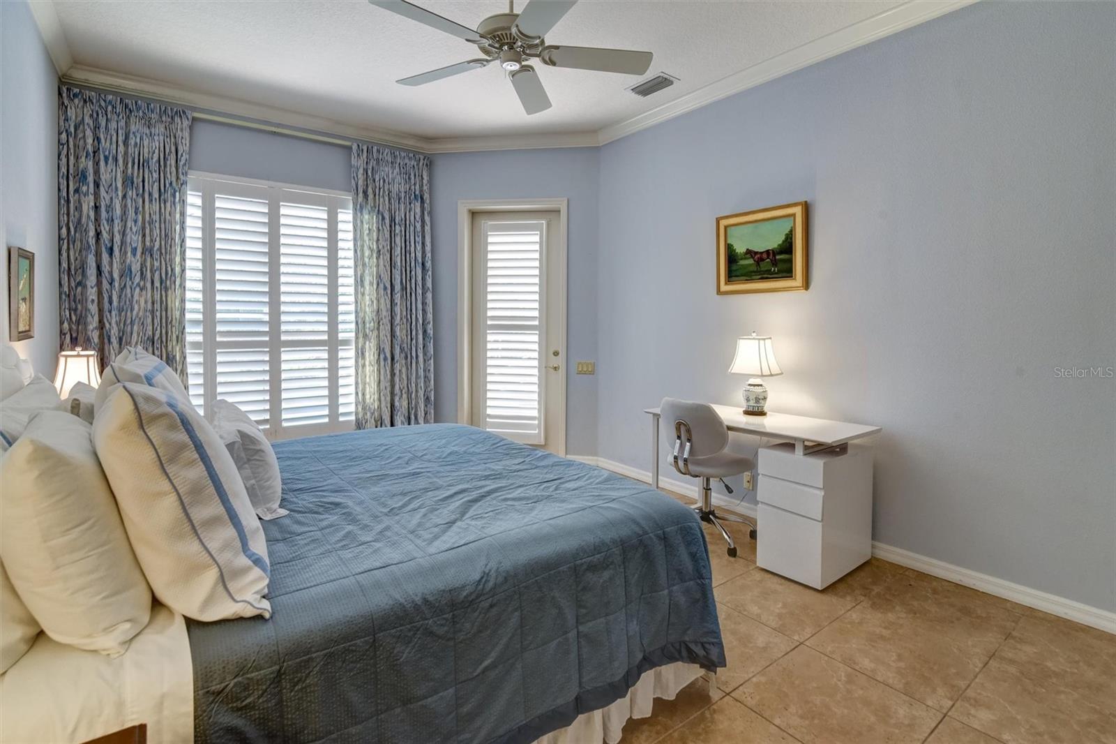 Listing photo id 19 for 8005 Royal Birkdale Circle