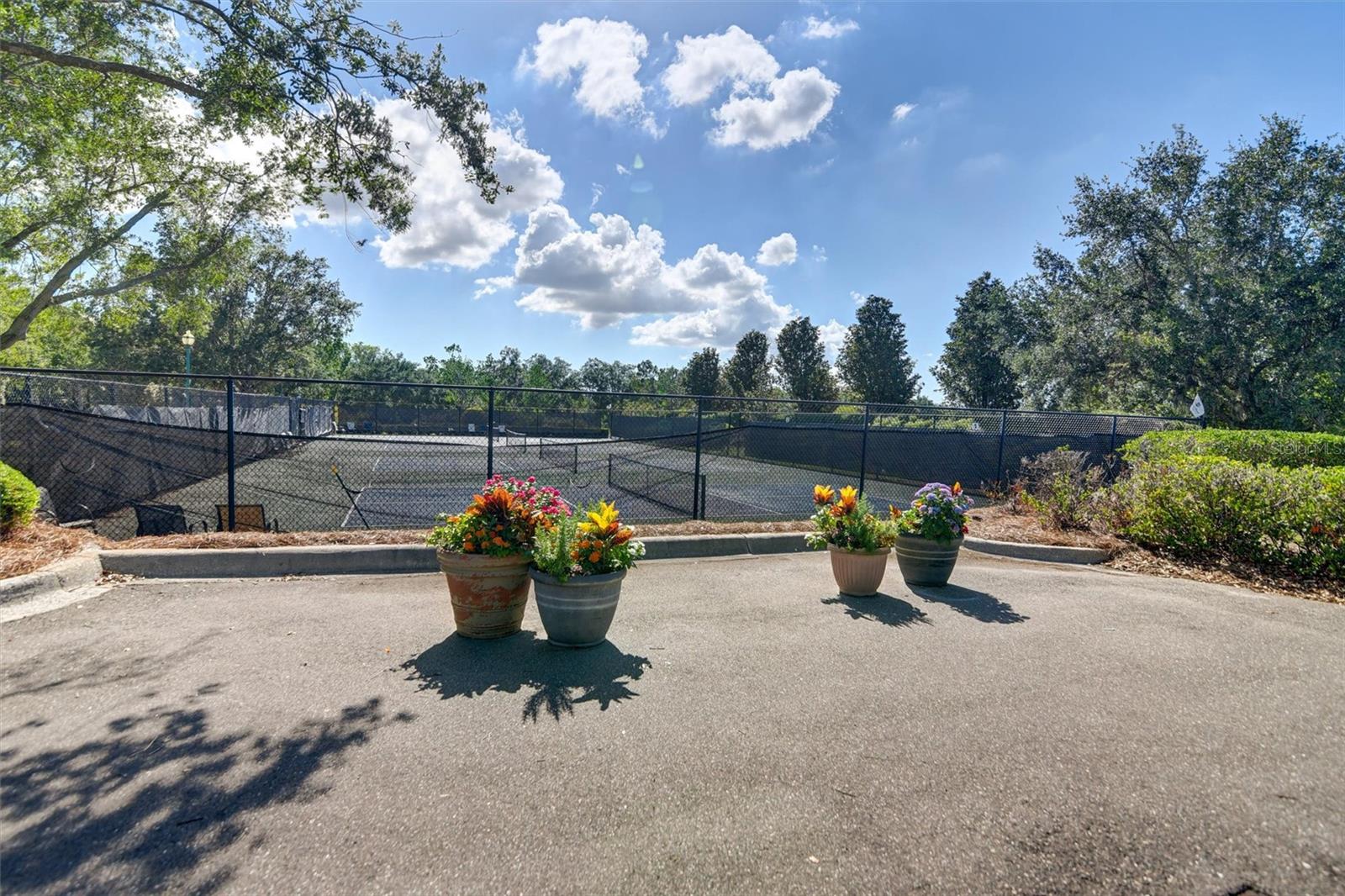 Listing photo id 41 for 8005 Royal Birkdale Circle