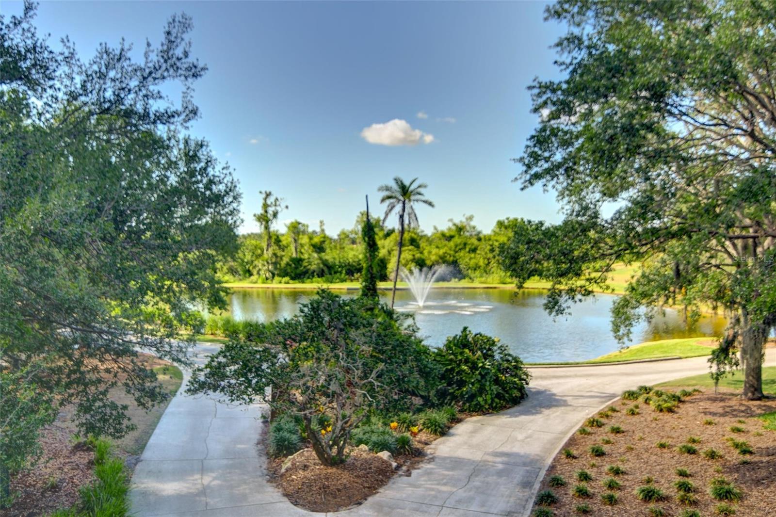 Listing photo id 44 for 8005 Royal Birkdale Circle