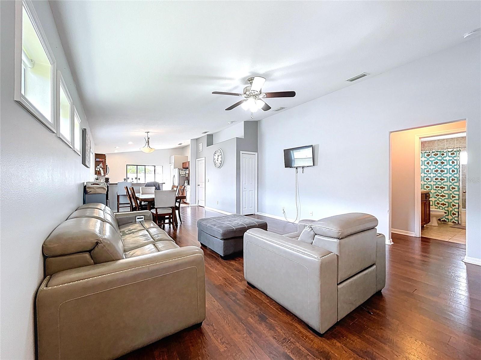Image 18 of 74 For 4826 San Ortebello Drive