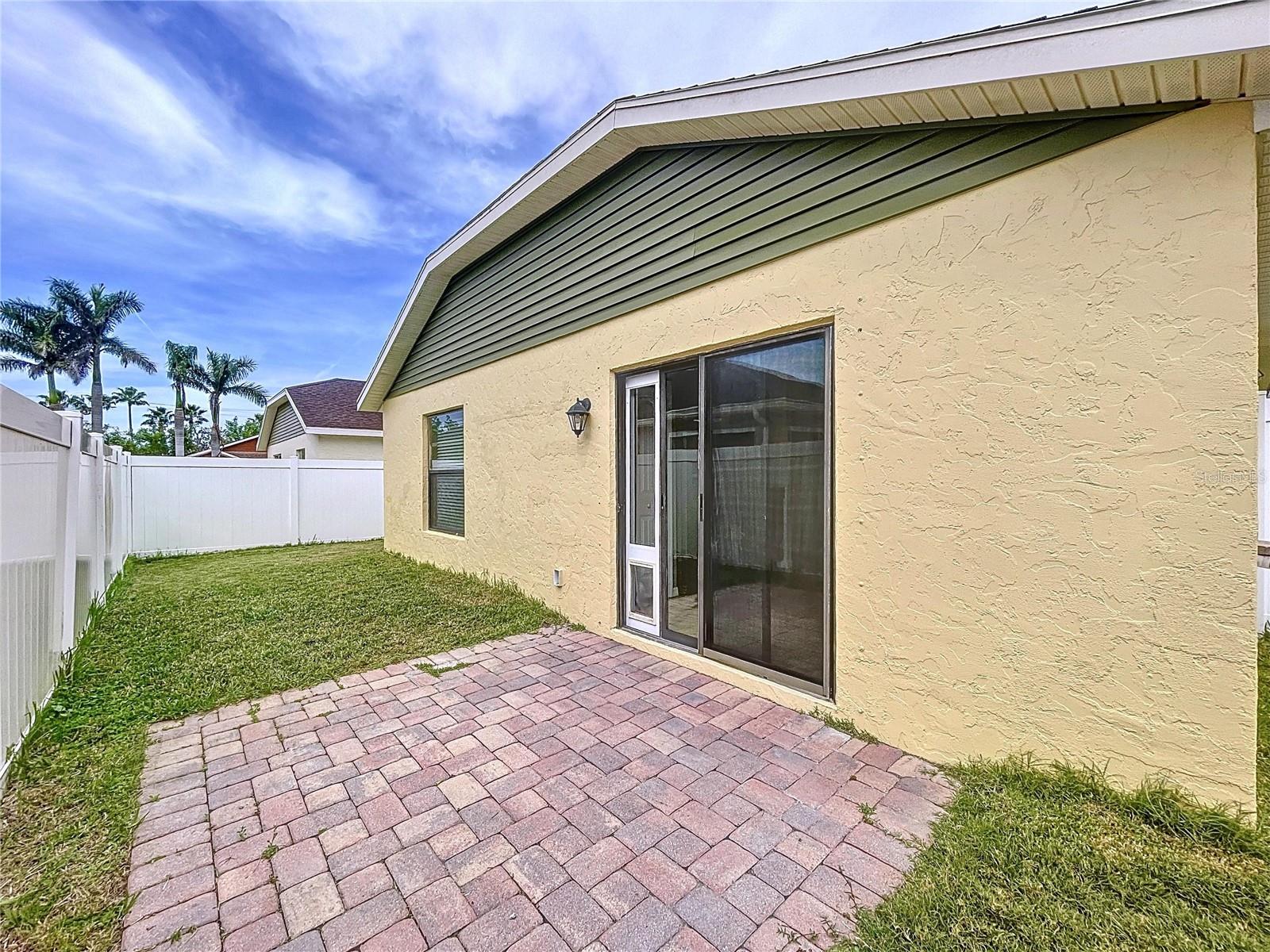 Image 7 of 74 For 4826 San Ortebello Drive