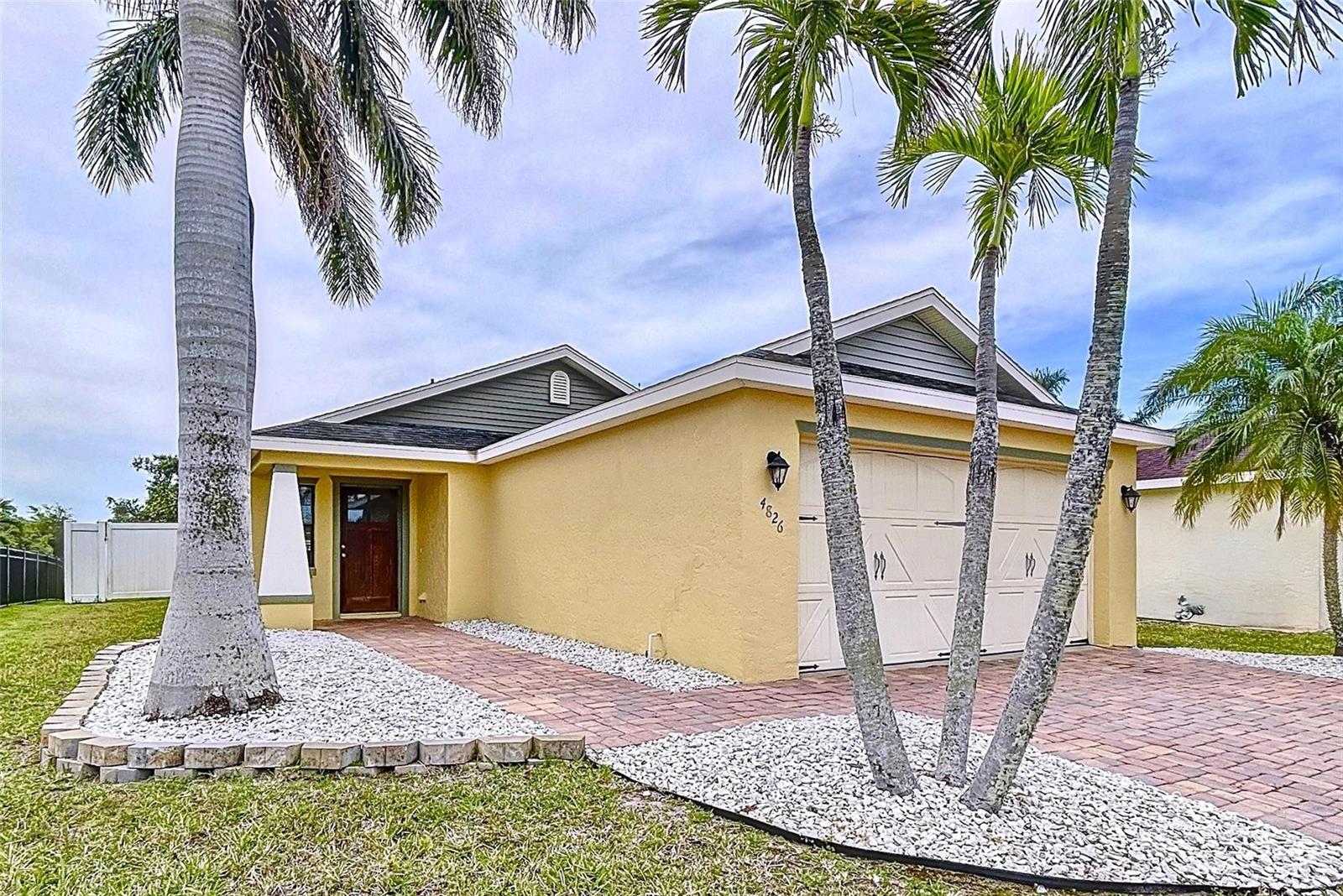 Image 9 of 74 For 4826 San Ortebello Drive