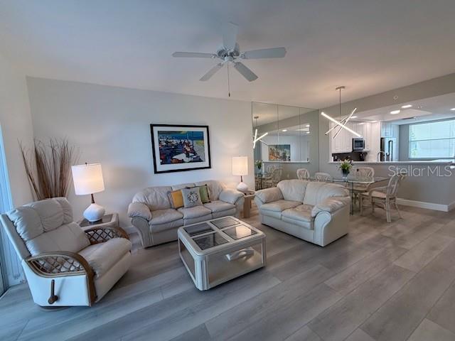 Image 11 of 37 For 8755 Olde Hickory Avenue 7109