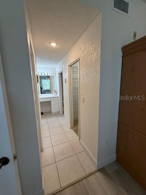 Image 18 of 37 For 8755 Olde Hickory Avenue 7109