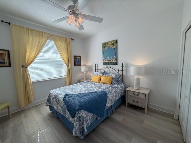 Image 21 of 37 For 8755 Olde Hickory Avenue 7109