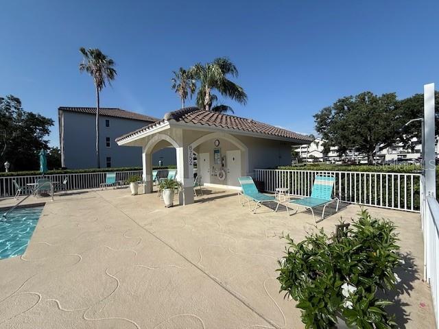 Image 31 of 37 For 8755 Olde Hickory Avenue 7109