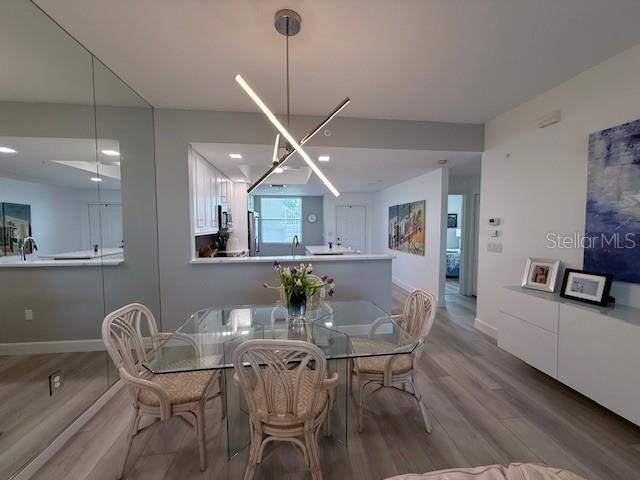 Image 9 of 37 For 8755 Olde Hickory Avenue 7109