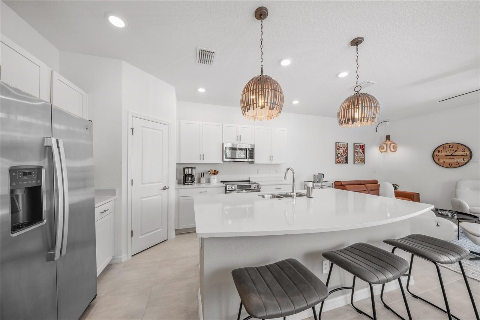 Image 11 of 43 For 15051 Ginetti Street