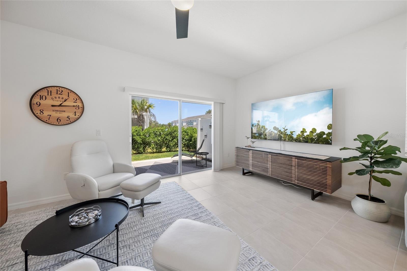 Image 16 of 43 For 15051 Ginetti Street