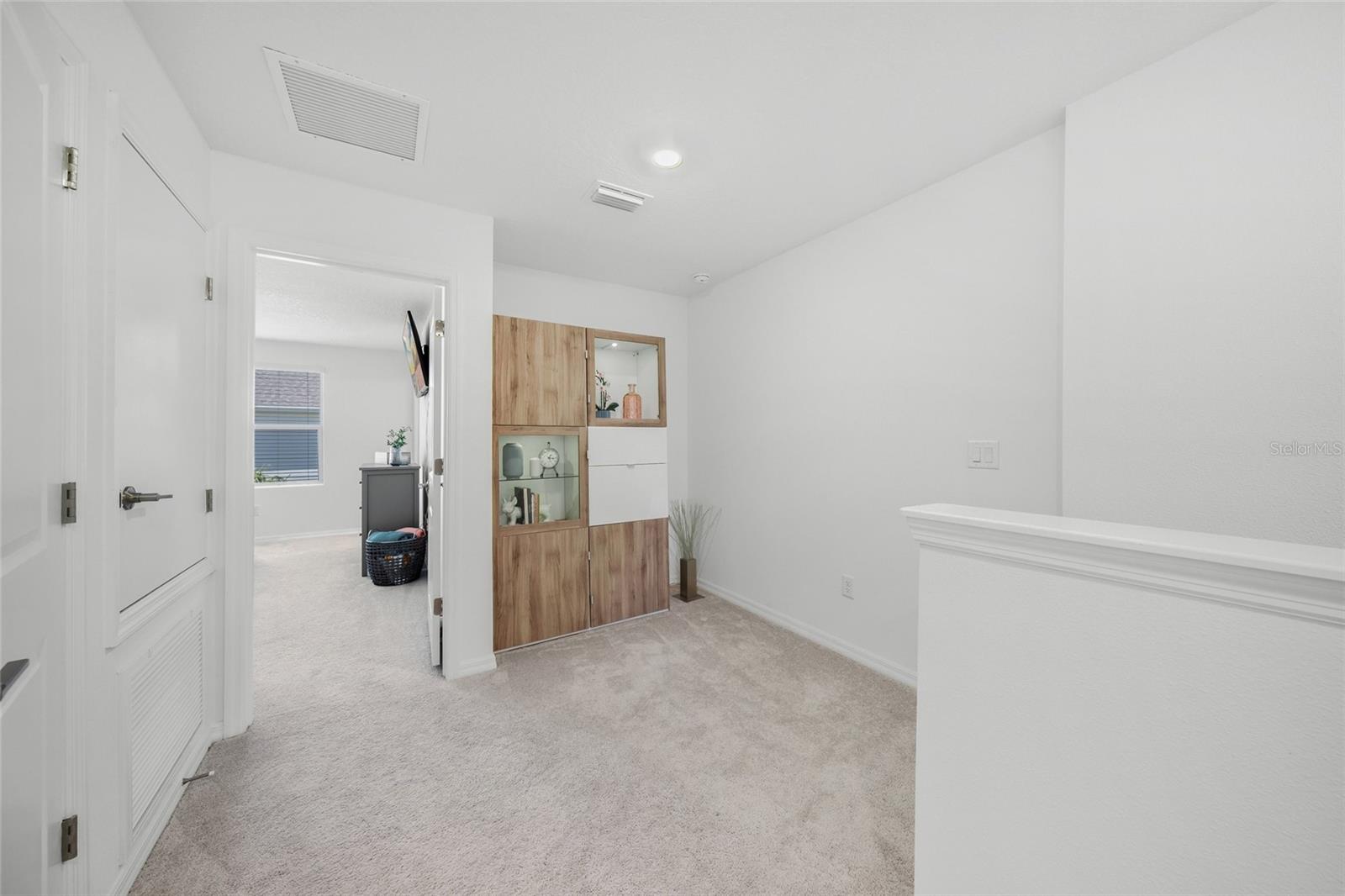 Image 19 of 43 For 15051 Ginetti Street