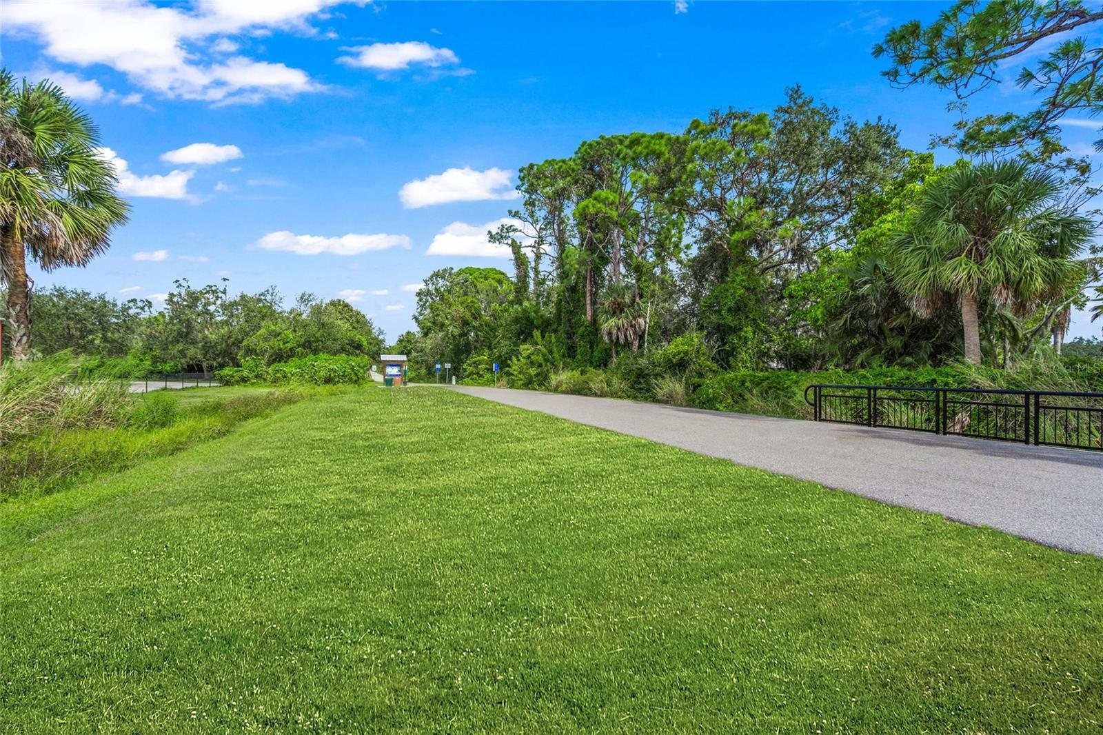 Image 33 of 43 For 15051 Ginetti Street
