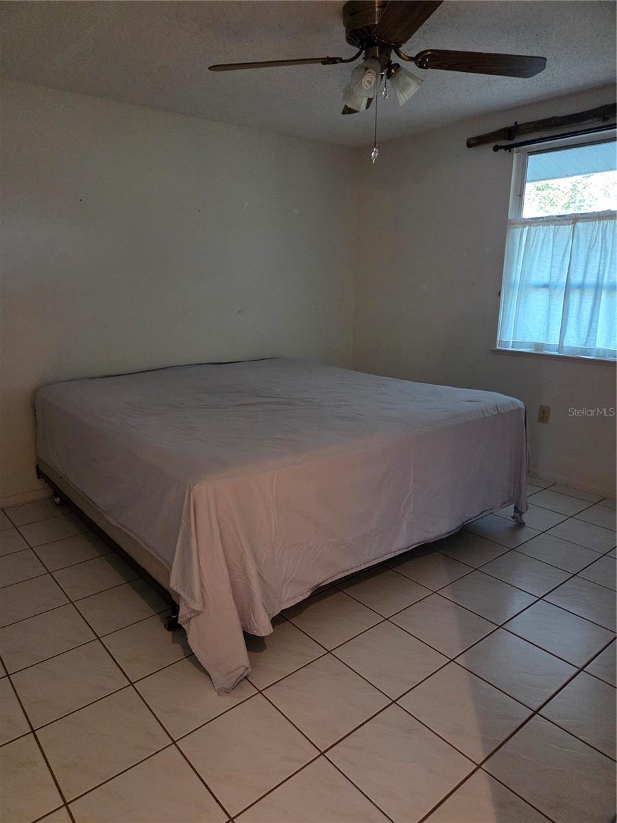 Image 11 of 21 For 4700 Neptune Road