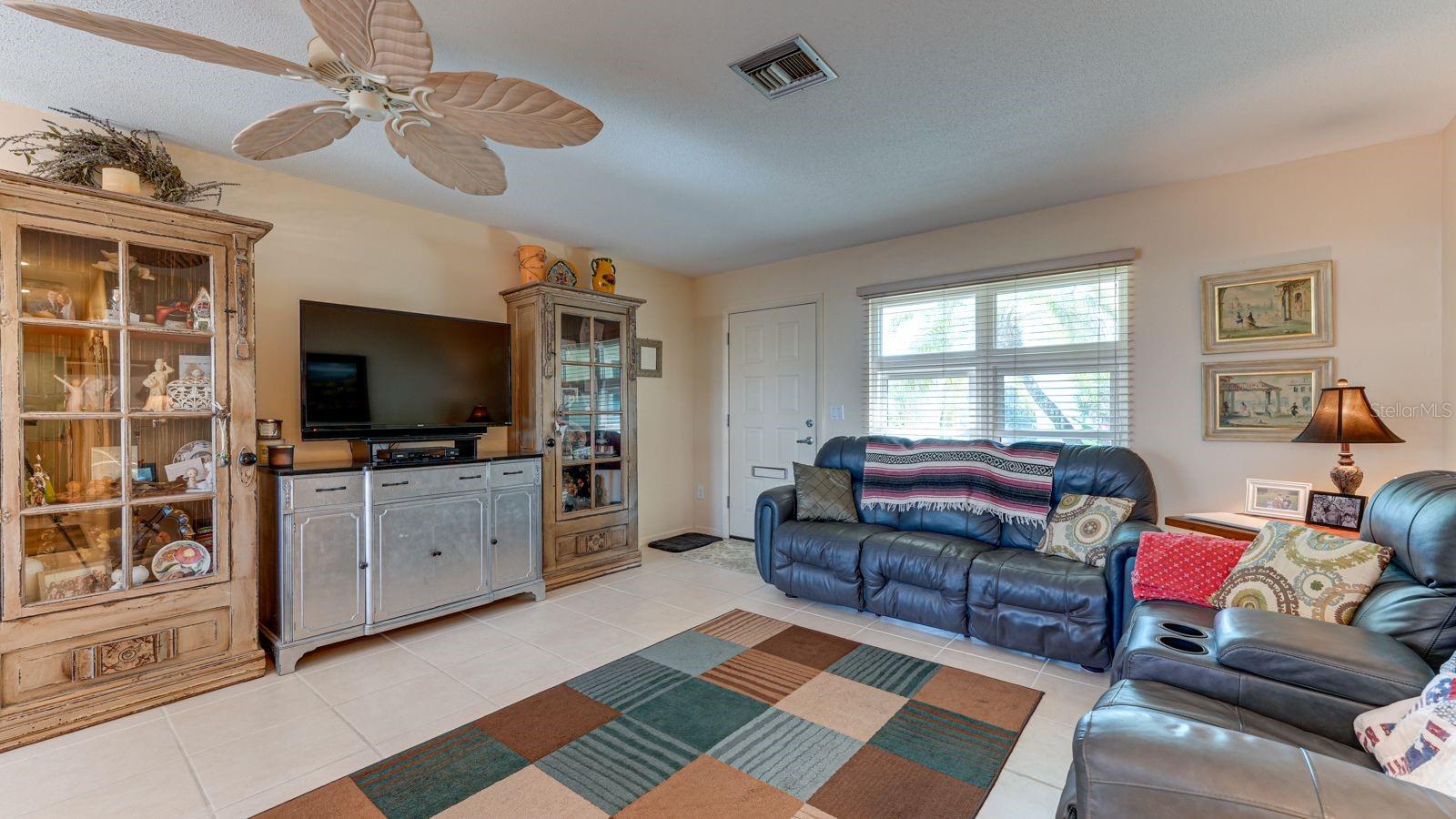 Image 10 of 33 For 2259 Pueblo Lane V38