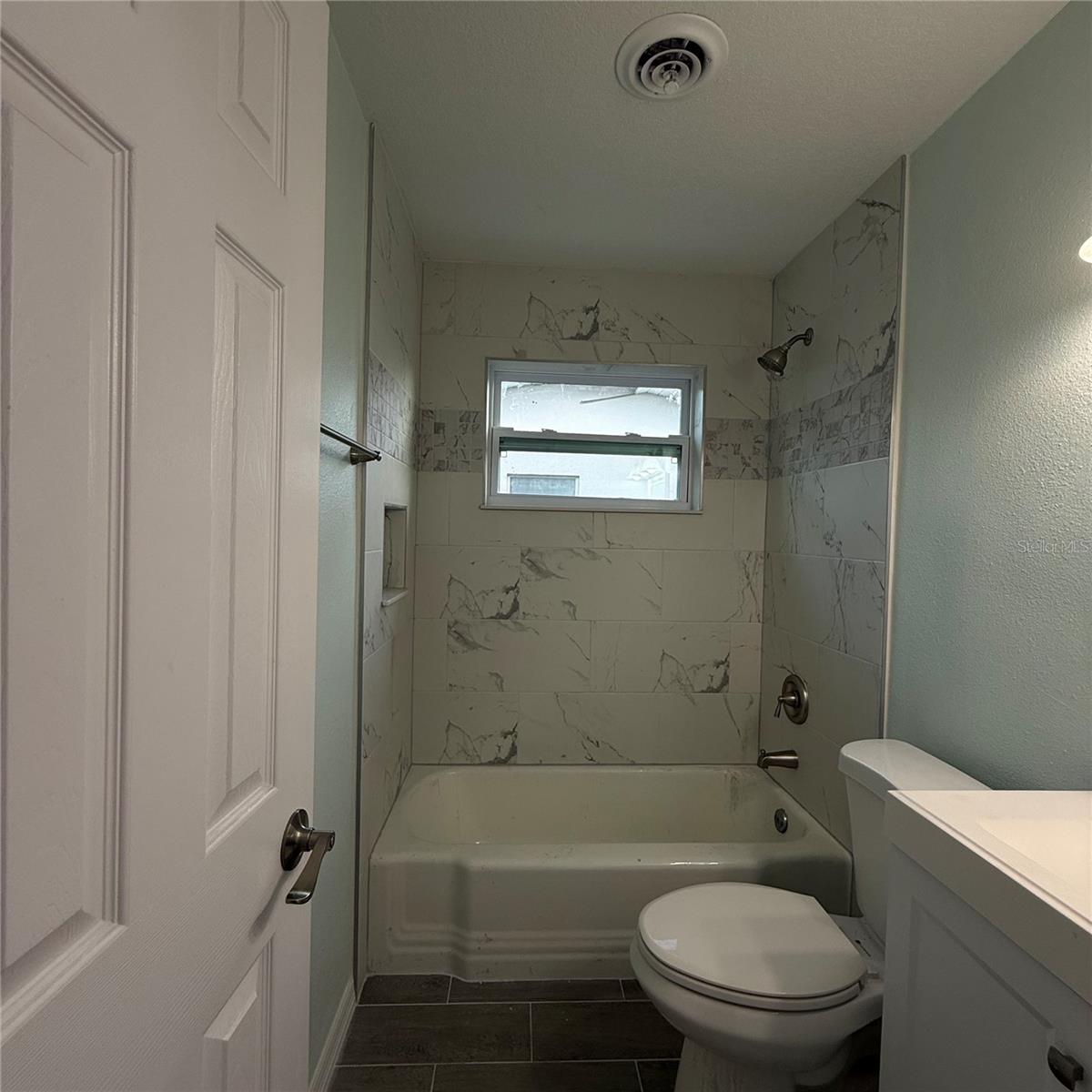 Image 8 of 15 For 447 Granada Boulevard 1