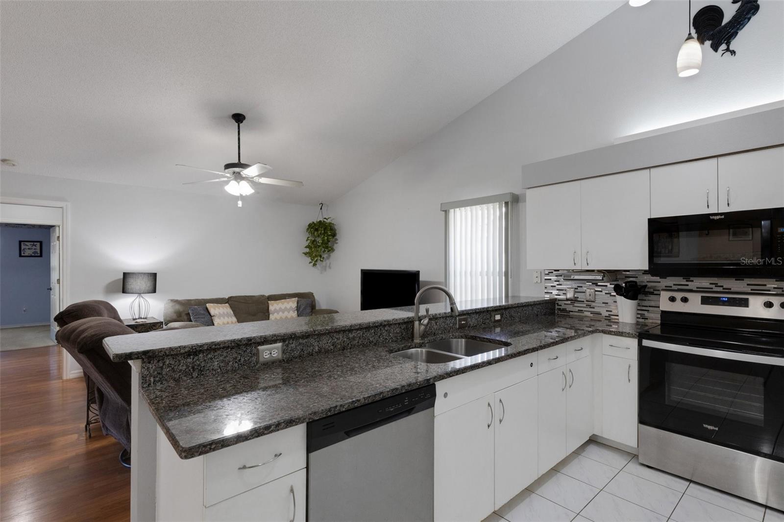 Image 16 of 75 For 4926 72nd Street E