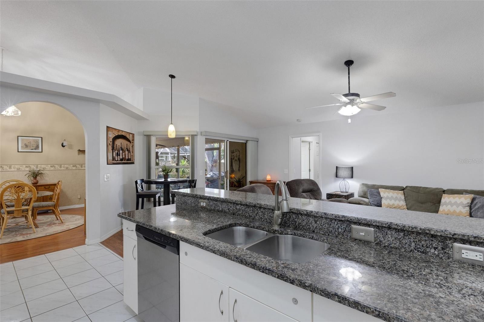 Image 19 of 75 For 4926 72nd Street E