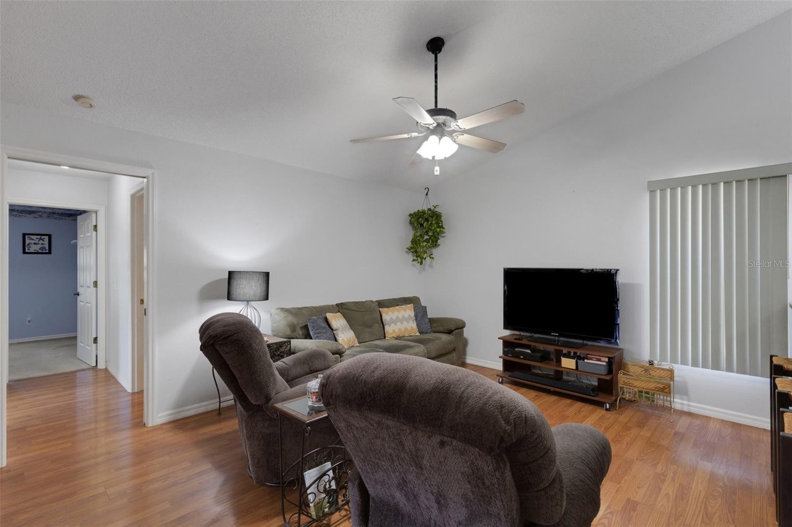 Image 25 of 75 For 4926 72nd Street E