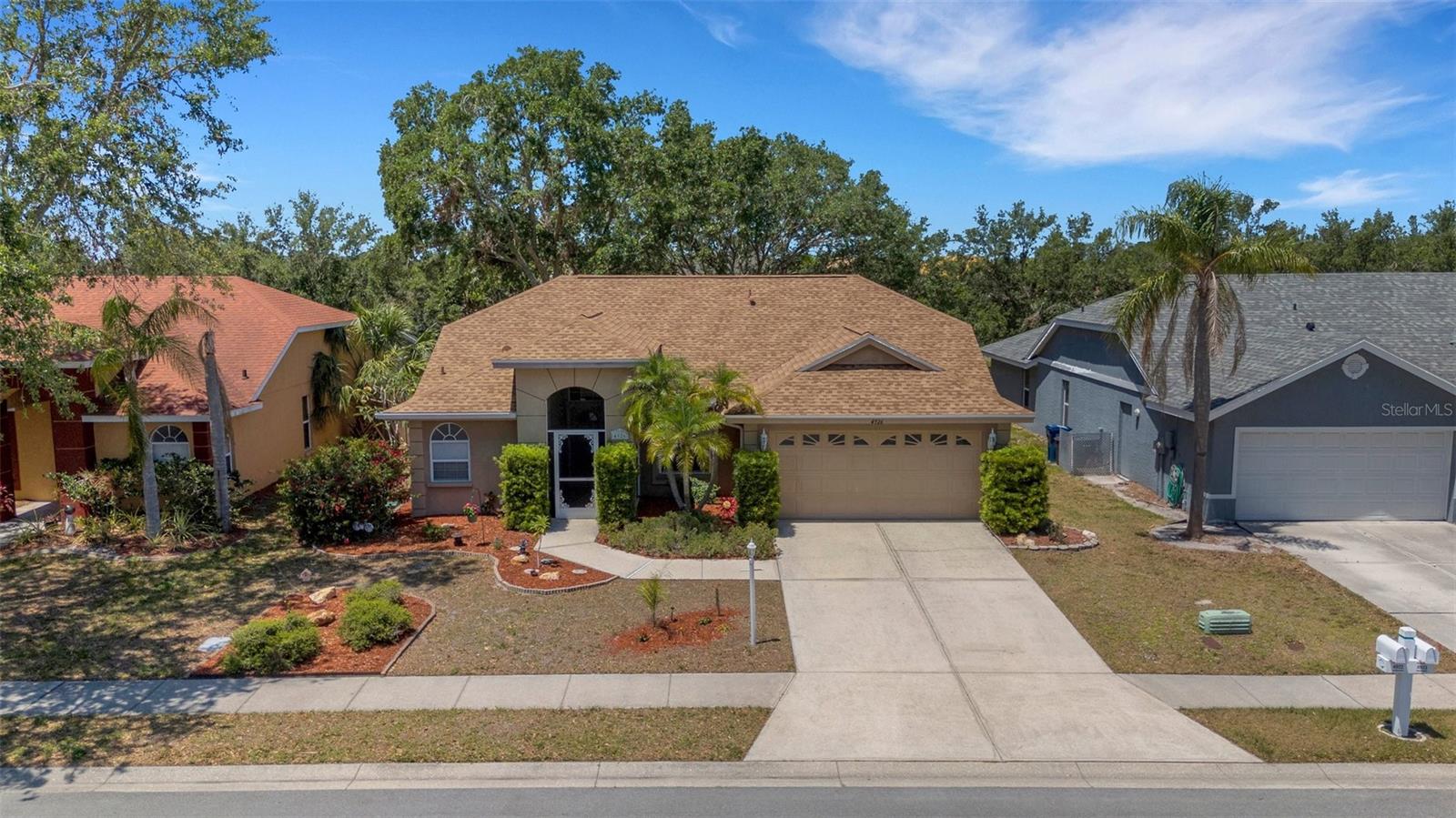 Image 63 of 75 For 4926 72nd Street E