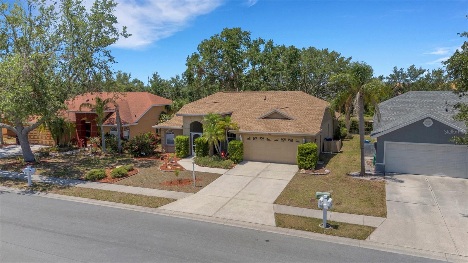 Image 65 of 75 For 4926 72nd Street E