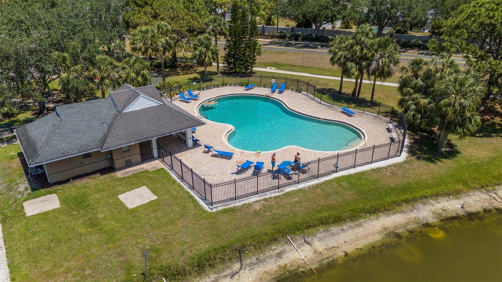 Image 70 of 75 For 4926 72nd Street E