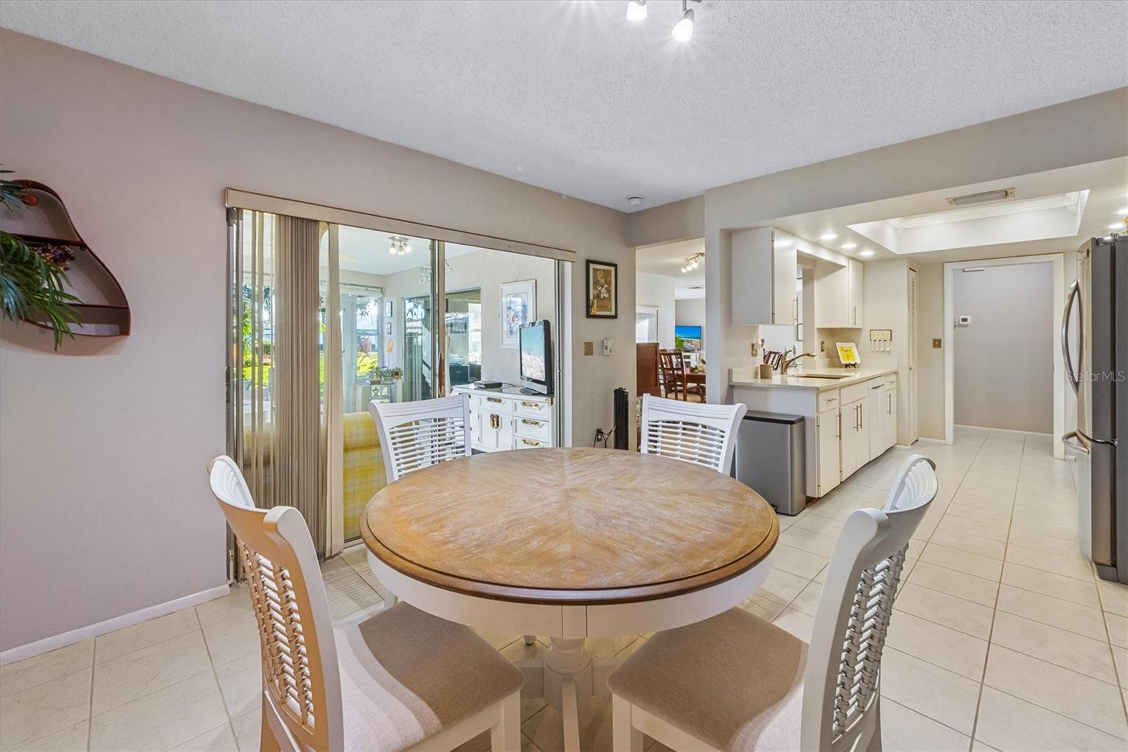 Image 8 of 26 For 7311 7th Avenue W 7311