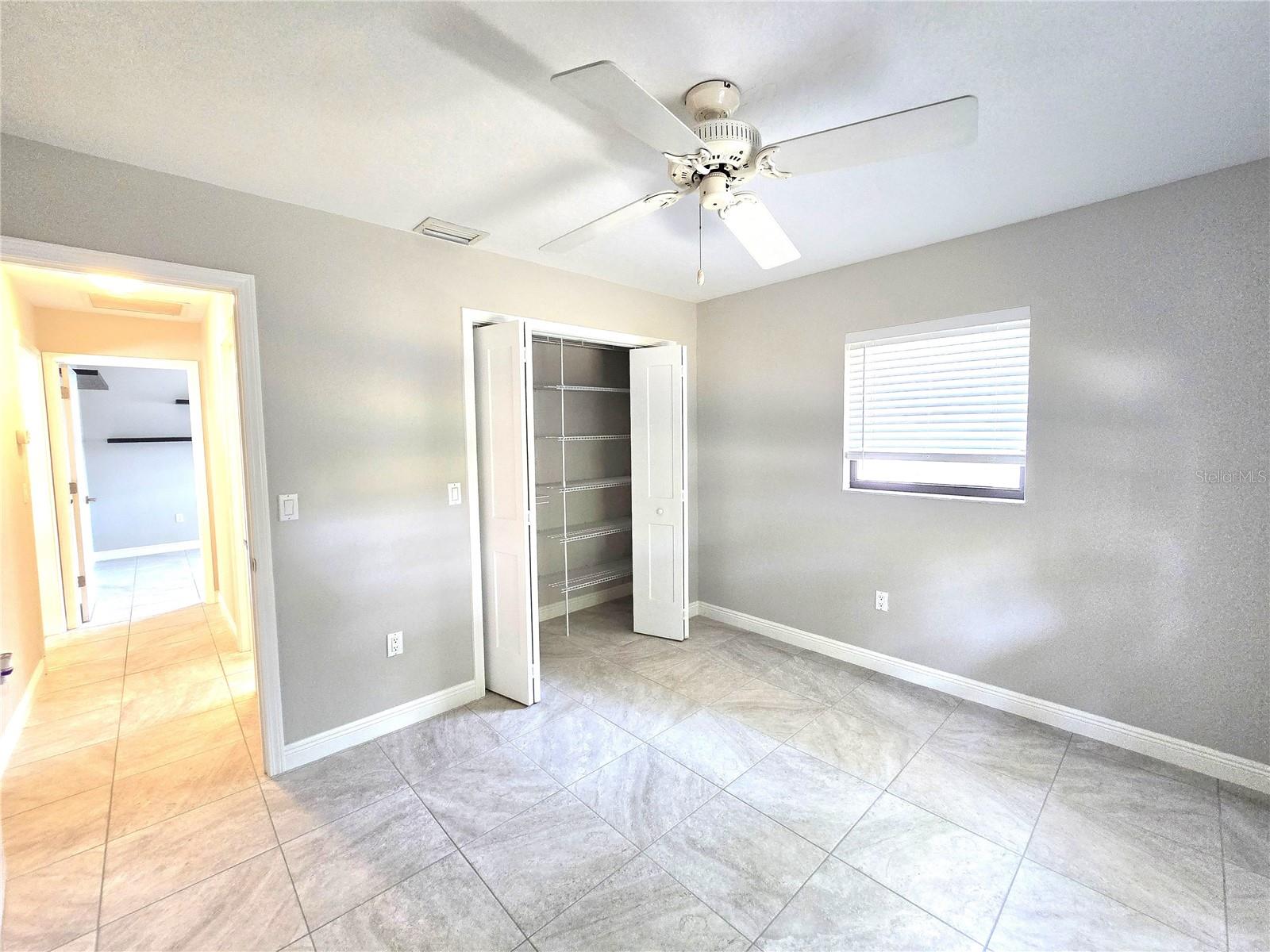 Image 23 of 31 For 2204 34th Street W