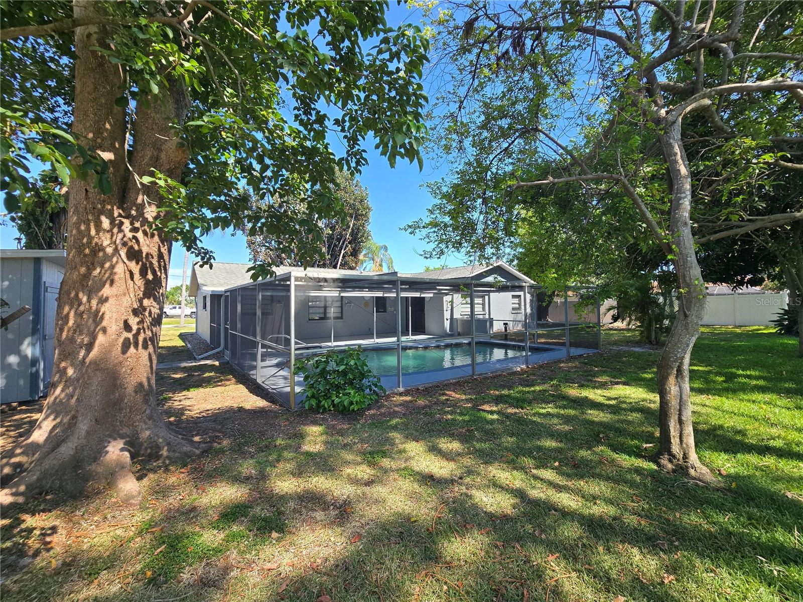 Image 30 of 31 For 2204 34th Street W
