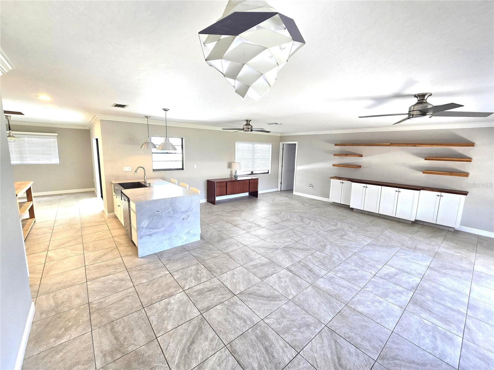 Image 7 of 31 For 2204 34th Street W