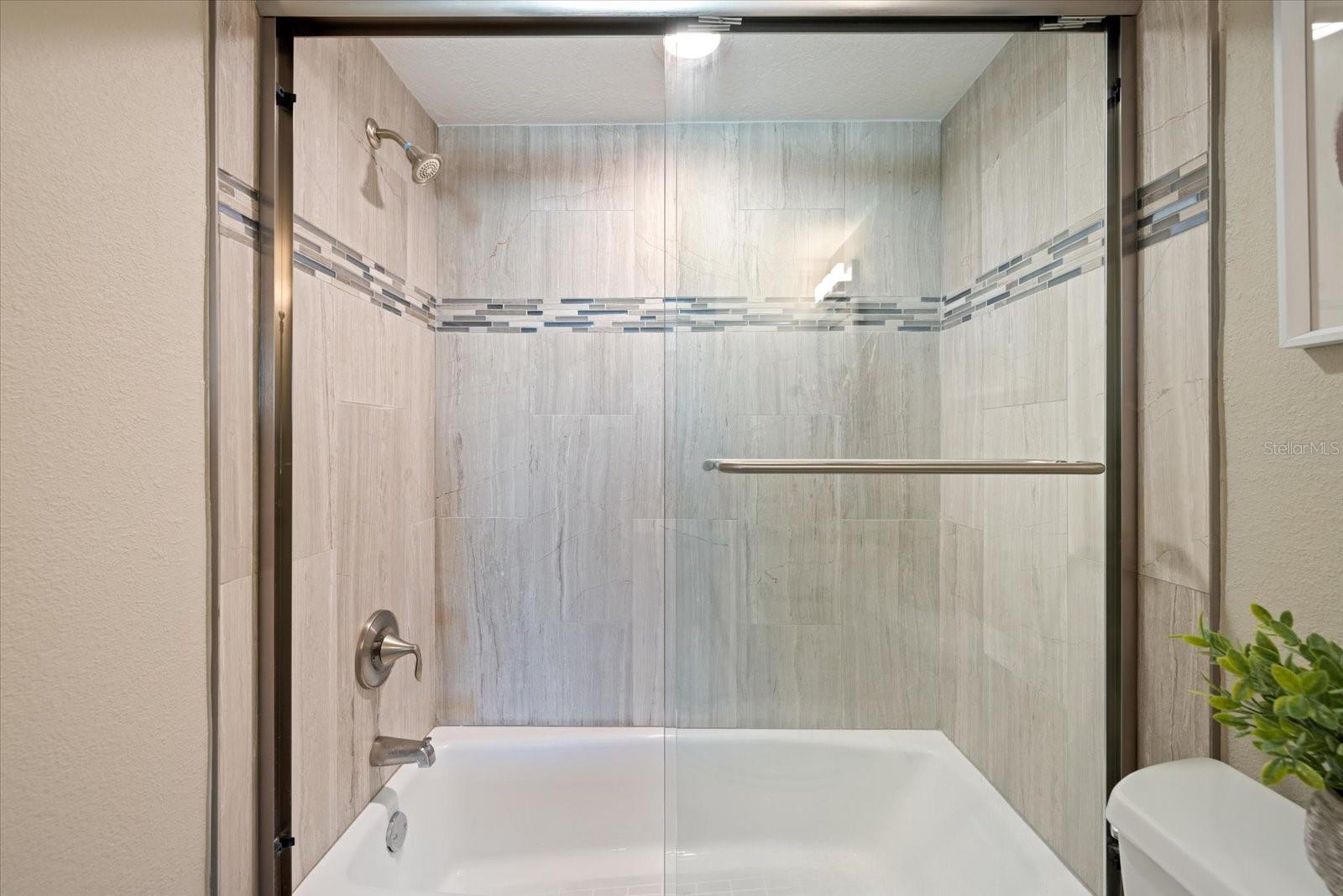 Image 26 of 74 For 101 Gulfstream Avenue 11c
