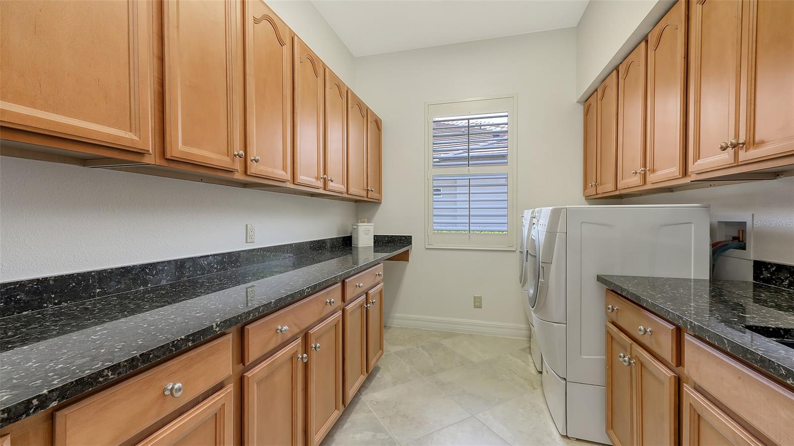 Image 30 of 96 For 6819 Dominion Lane