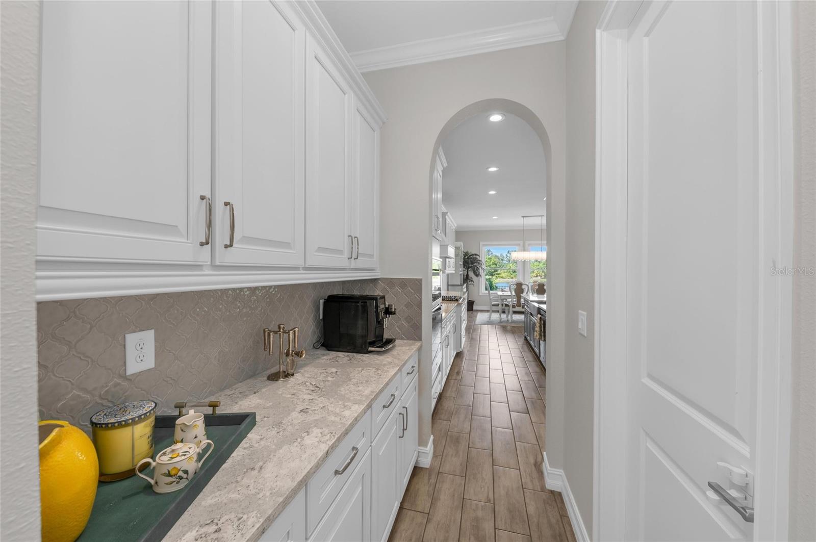 Image 12 of 78 For 2806 Starwood Court