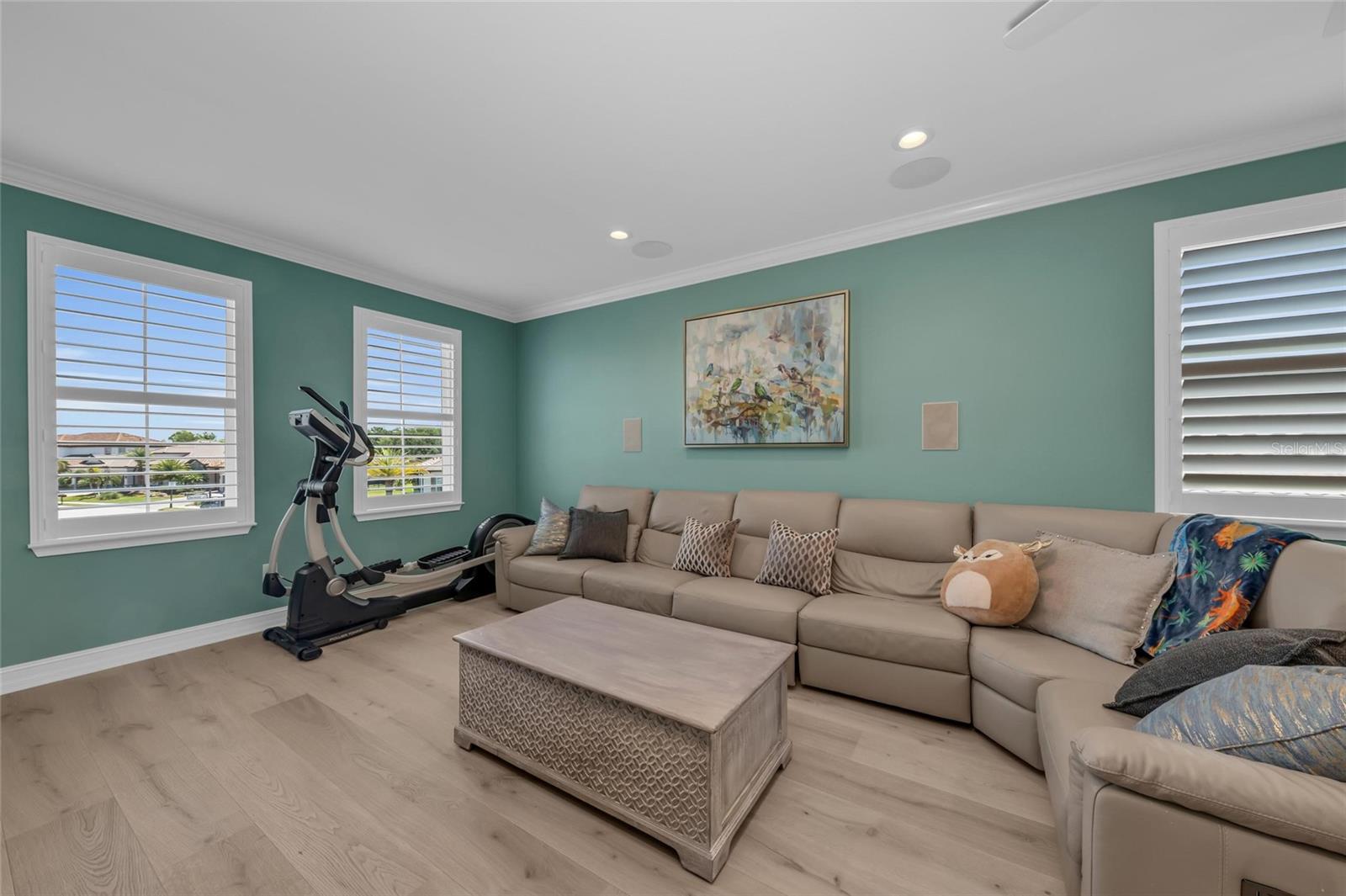 Image 34 of 78 For 2806 Starwood Court