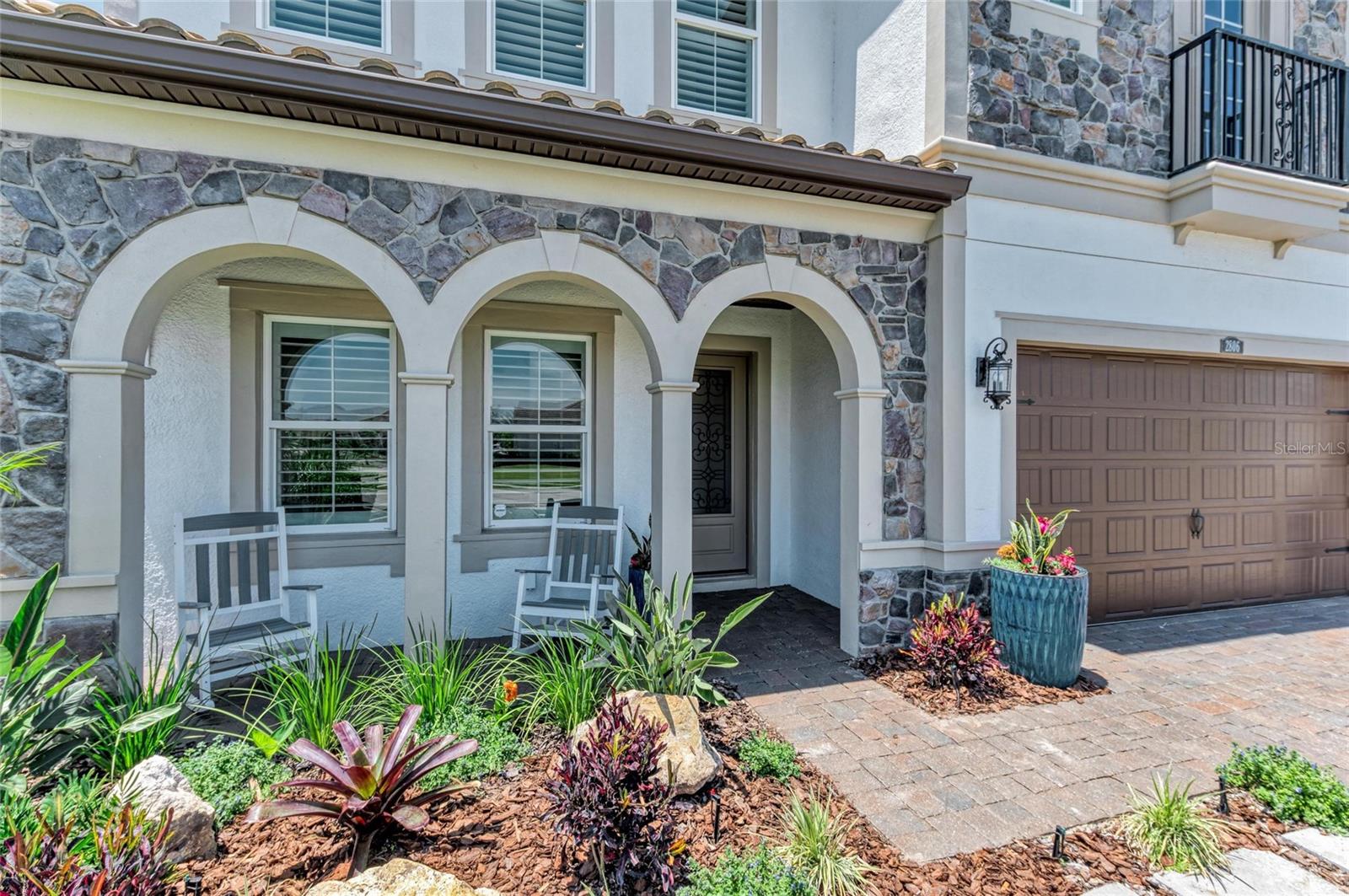 Image 4 of 78 For 2806 Starwood Court
