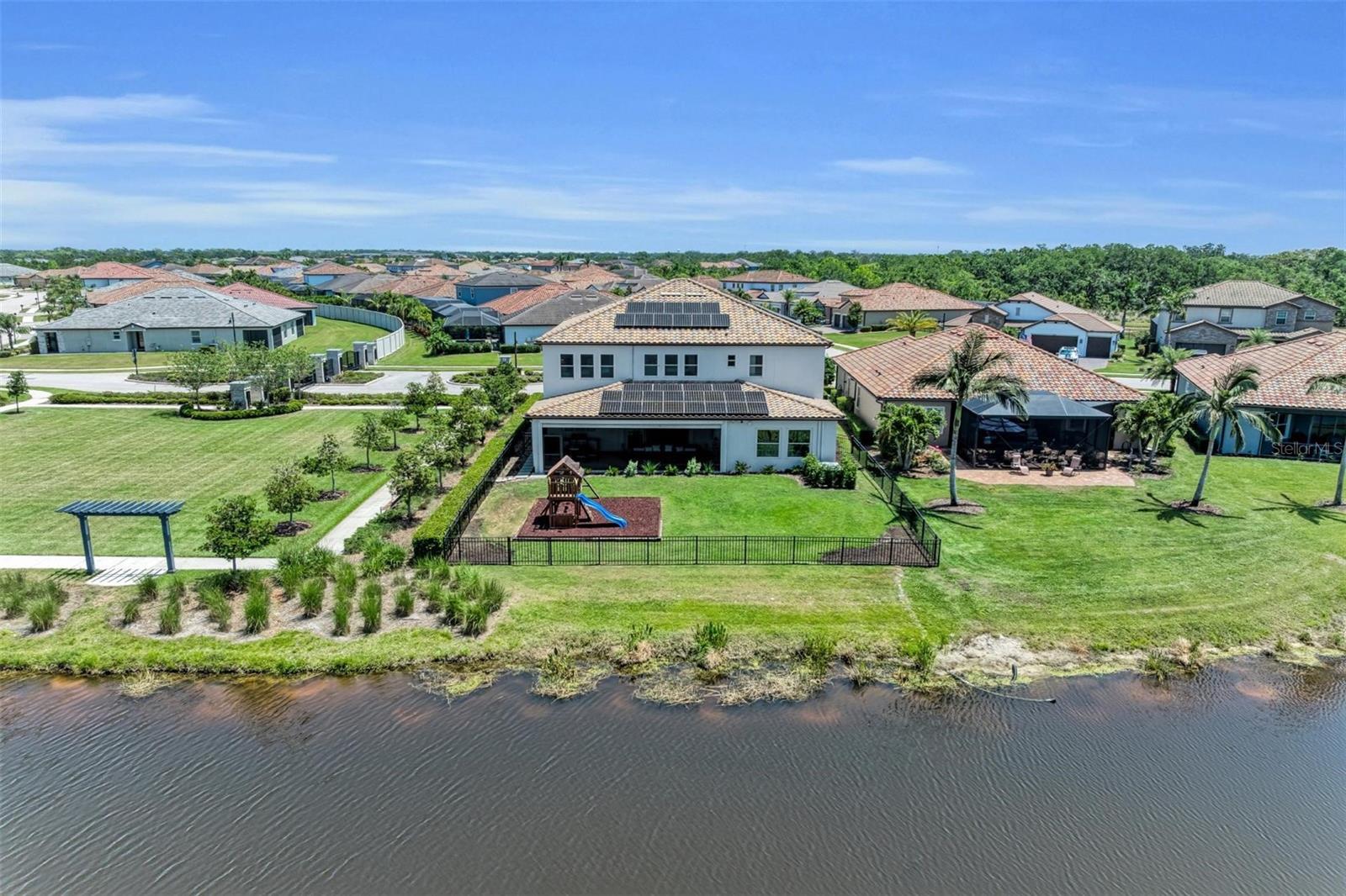 Image 60 of 78 For 2806 Starwood Court