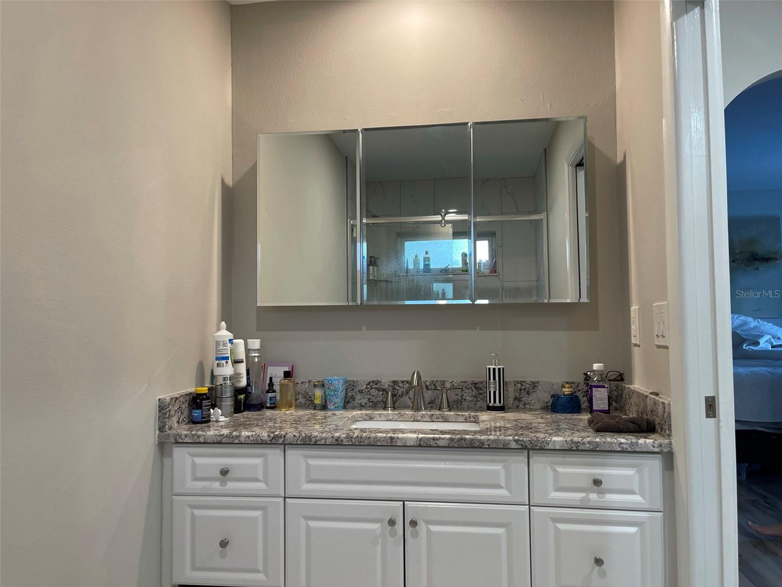 Image 10 of 48 For 7912 Estates Drive