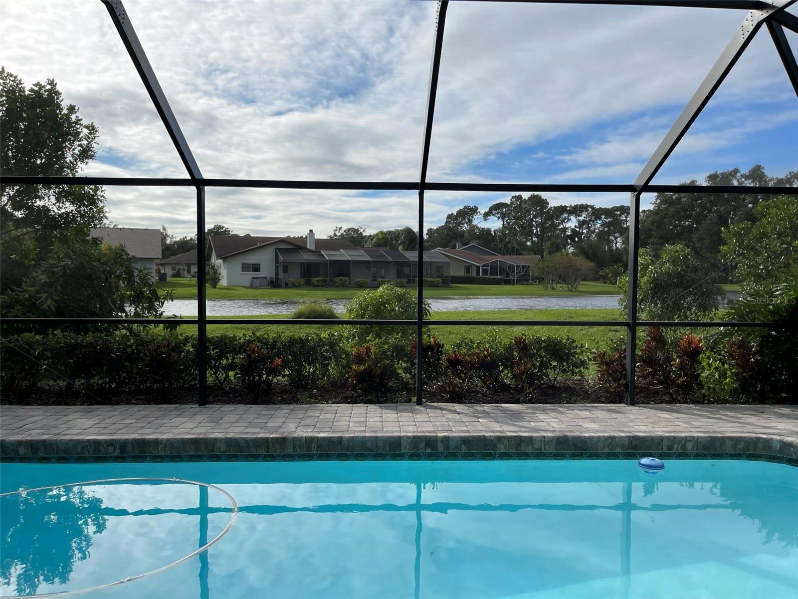 Image 16 of 48 For 7912 Estates Drive