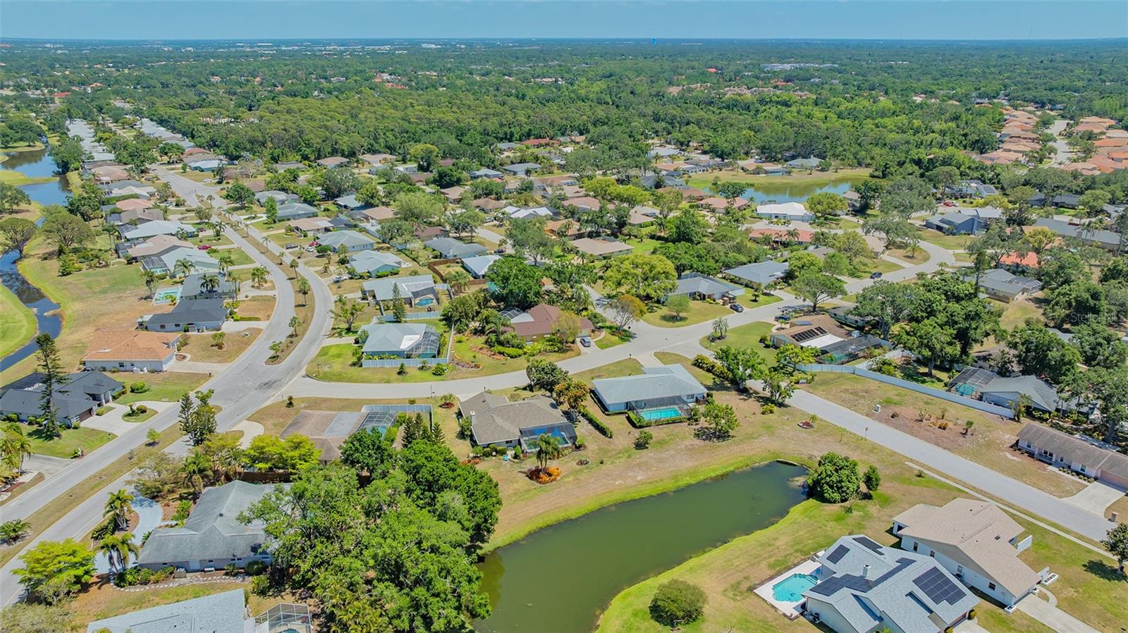 Image 30 of 48 For 7912 Estates Drive