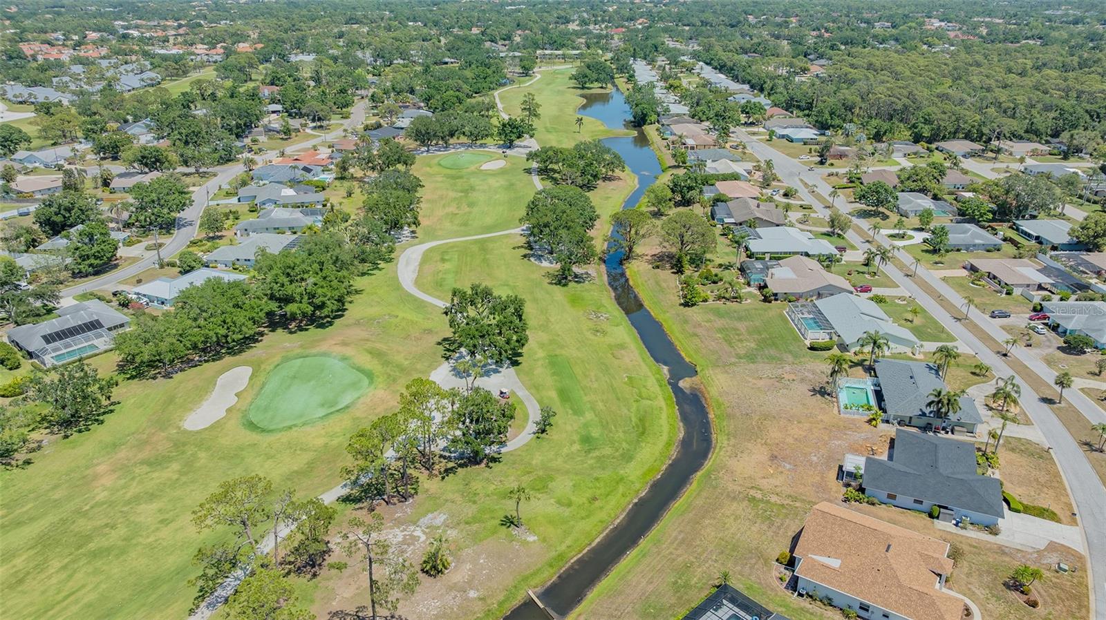 Image 32 of 48 For 7912 Estates Drive